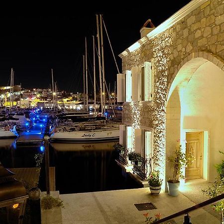 Cesme Marina Konukevi Eksteriør bilde